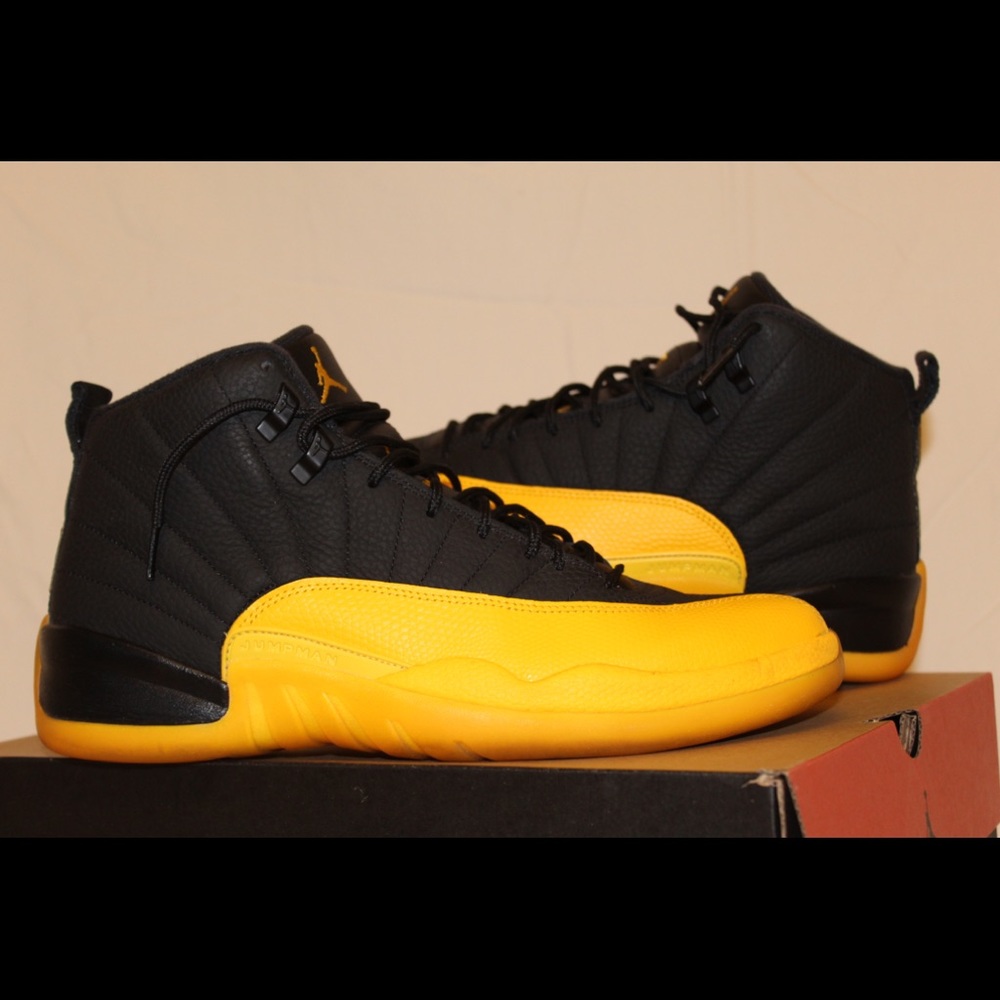 Jordan 12 University Gold